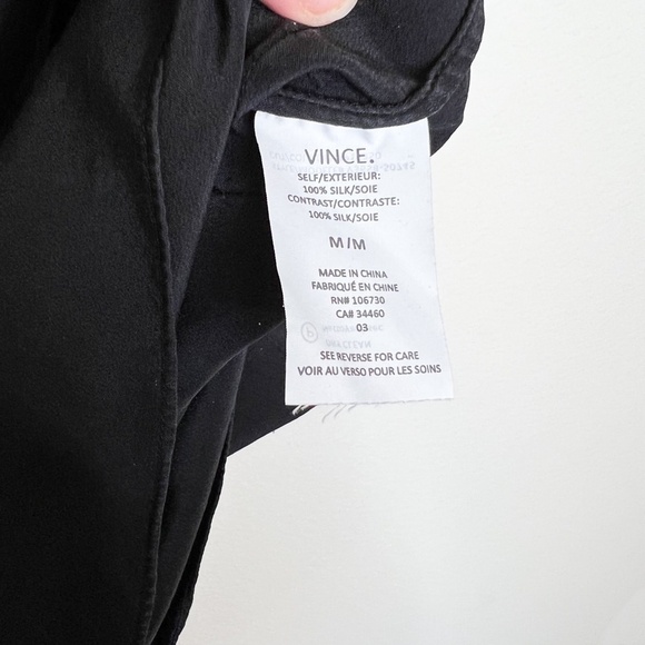 Vince Dress 100% Silk Black Lightweight Crew Neck Sleeveless Dress Size M - Picture 3 of 5